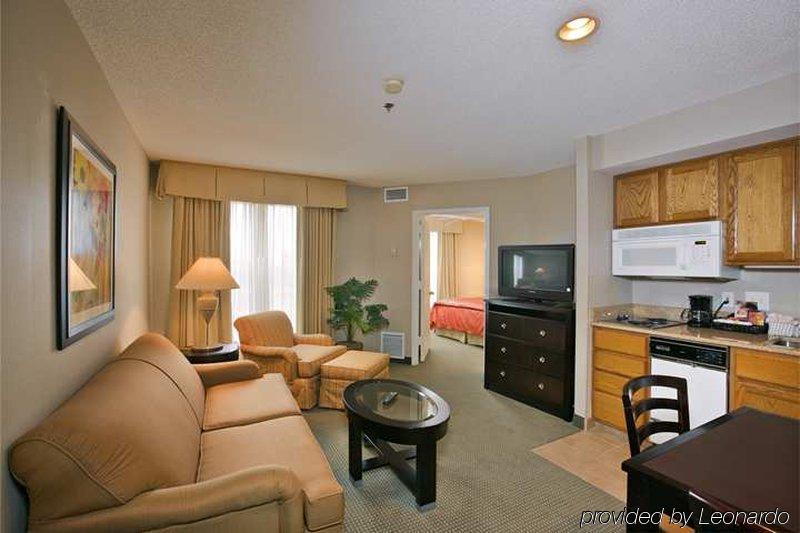 Homewood Suites By Hilton Alexandria Room photo